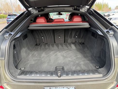 Used 2022 BMW X6 M50i w/ Executive Package image 11