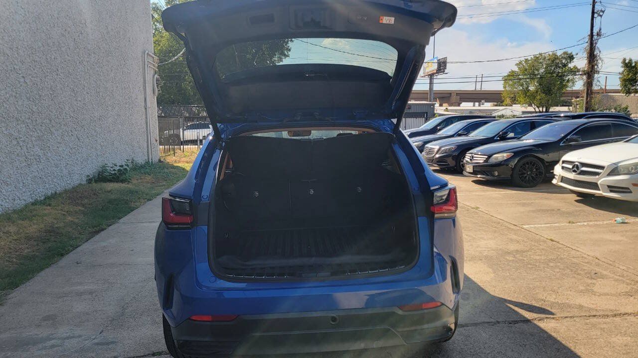 Used 2025 Lexus NX 250 FWD w/ Accessory Package (2T) image 14