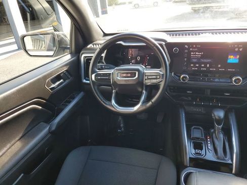Used 2023 GMC Canyon Elevation image 11