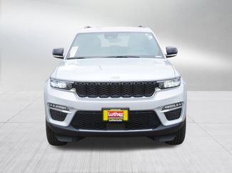 Used 2024 Jeep Grand Cherokee Limited w/ Trailer Tow Package AWD/4WD video 2