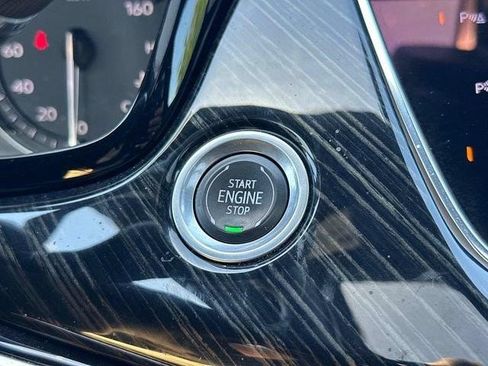Certified 2023 Cadillac XT6 Premium Luxury w/ Technology Package AWD/4WD image 26
