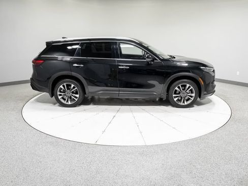 Used 2023 INFINITI QX60 Luxe w/ Cargo Package AWD/4WD image 9