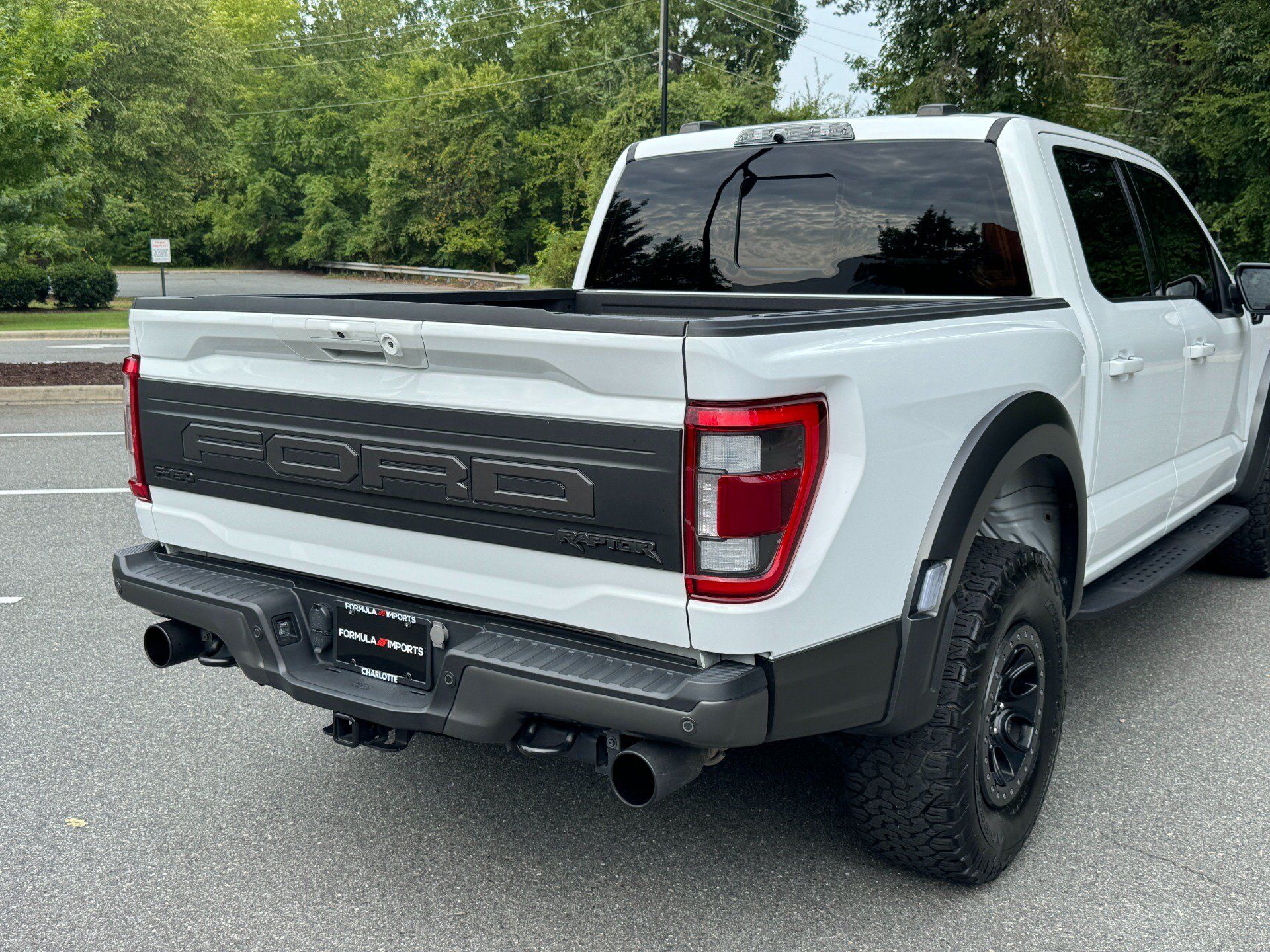 Used 2023 Ford F150 Raptor w/ Blue Interior Package AWD/4WD image 23
