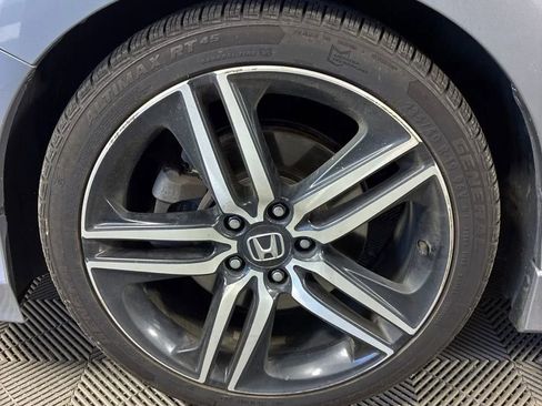 Used 2016 Honda Accord Sport image 17