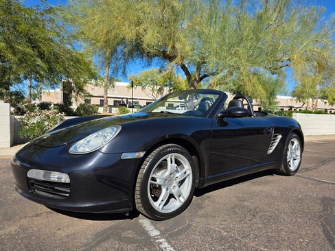Used 2005 Porsche Boxster RWD image 3