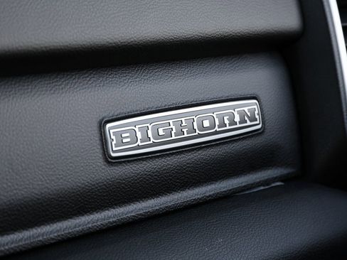 Used 2022 RAM 1500 Big Horn w/ Night Edition image 22