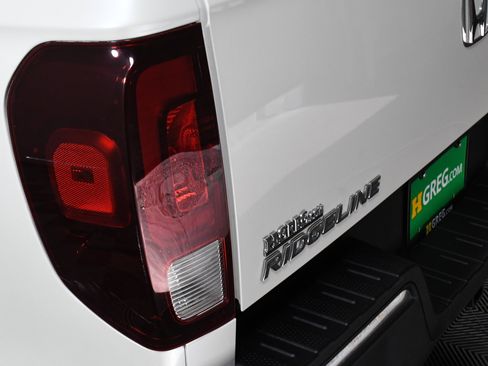 Used 2019 Honda Ridgeline Sport image 33