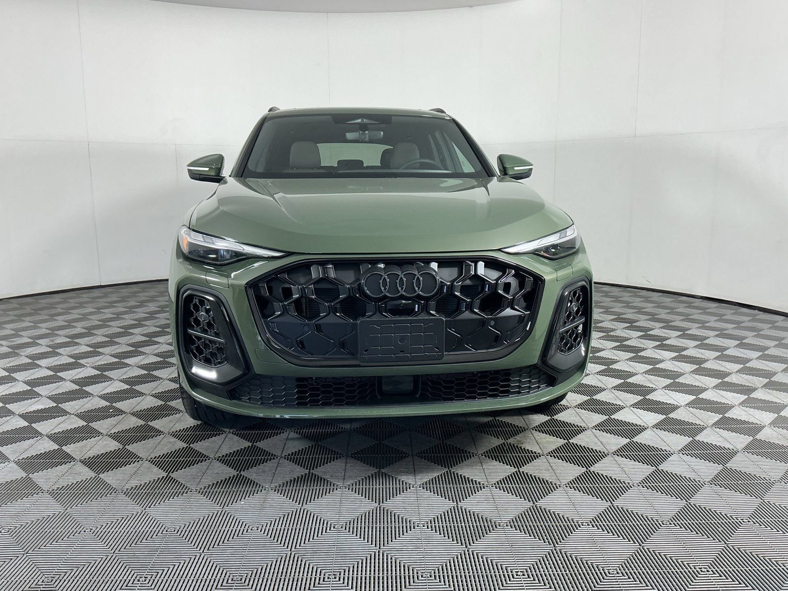 New 2026 Audi Q5 2.0T AWD/4WD image 2
