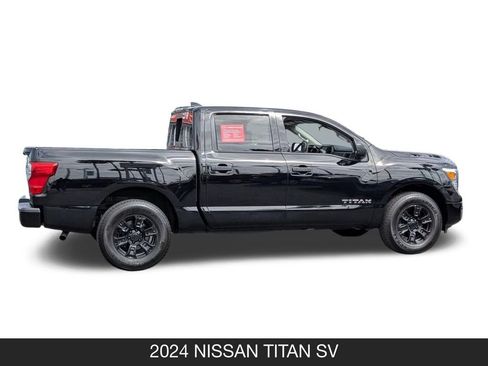 Certified 2024 Nissan Titan SV RWD image 6