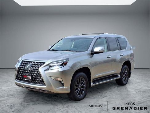 Used 2023 Lexus GX 460 Premium image 3