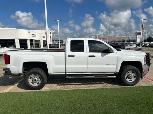 Used 2015 Chevrolet Silverado 2500 W/T RWD image 8