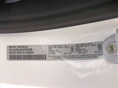 New 2026 Chrysler Pacifica Limited image 17