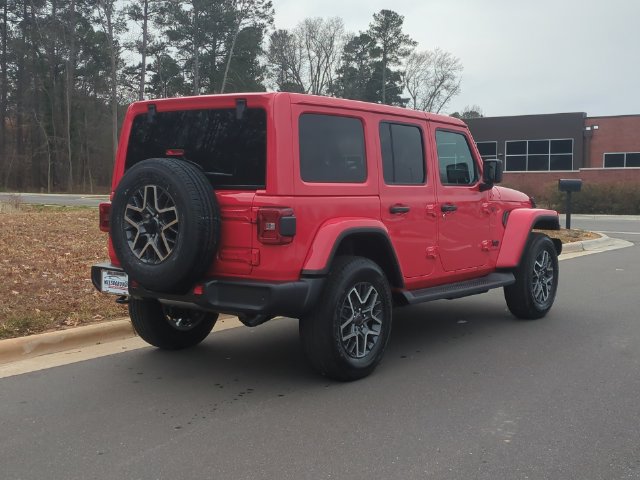 New 2026 Jeep Wrangler Unlimited Sahara AWD/4WD image 13