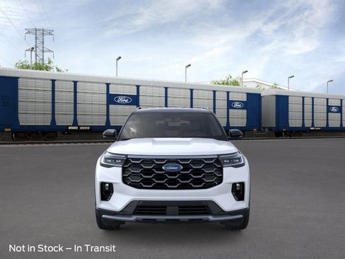 New 2026 Ford Explorer Platinum AWD/4WD image 6