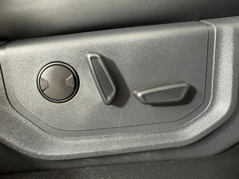Used 2022 Ford Expedition Max XLT AWD/4WD image 35