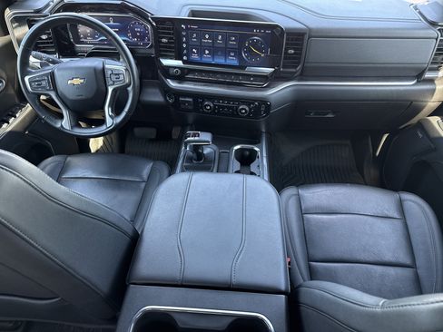 Used 2024 Chevrolet Silverado 1500 LTZ AWD/4WD image 28