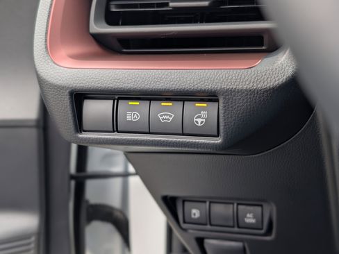 New 2026 Toyota Prius Plug-In Hybrid image 6