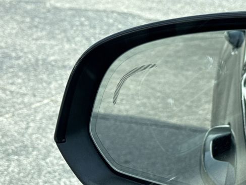 New 2026 Volvo XC40 B5 Plus w/ Protection Package Premier image 19