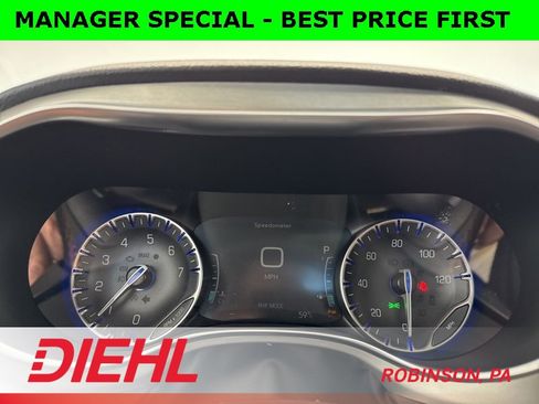 New 2026 Chrysler Pacifica Pinnacle image 36