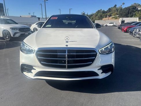 Used 2022 Mercedes-Benz S 500 4MATIC image 2