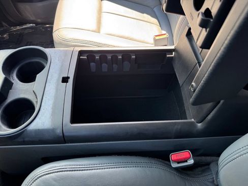 Used 2014 Ford F150 XLT w/ Equipment Group 302A Luxury AWD/4WD image 20