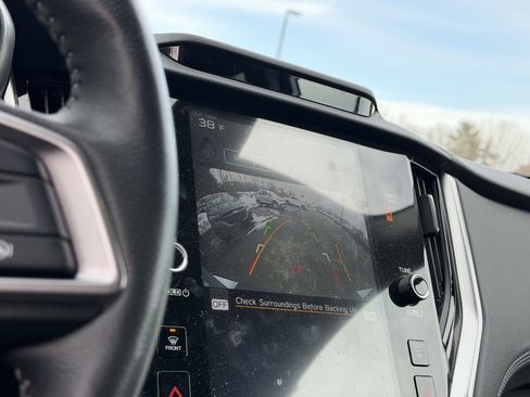 Used 2023 Subaru Outback Limited image 6