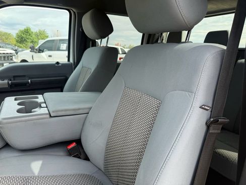 Used 2014 Ford F250 XLT w/ FX4 Off-Road Package AWD/4WD image 30