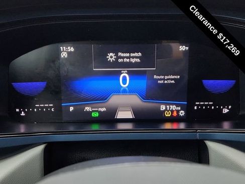 Used 2024 Volkswagen Taos SE image 34