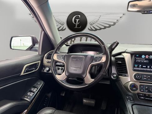 Used 2018 GMC Yukon XL Denali RWD image 12