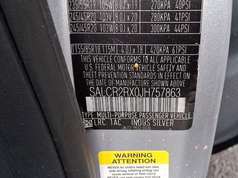 Used 2018 Land Rover Discovery Sport HSE image 25