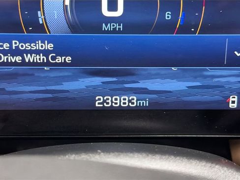 Certified 2025 Chevrolet Equinox ACTIV w/ Safety and Technology Package image 12