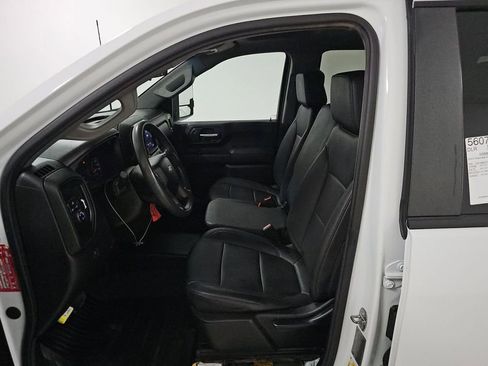 Used 2023 Chevrolet Silverado 2500 W/T w/ Gooseneck/5TH Wheel Package RWD image 7