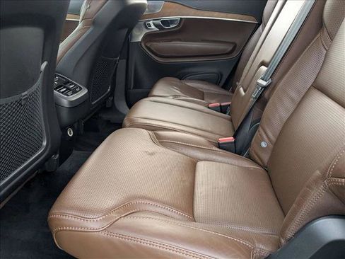 Used 2019 Volvo XC90 T6 Inscription w/ Advanced Package image 18