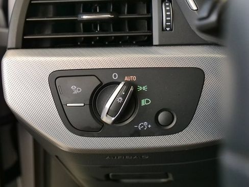 Used 2025 Audi A5 2.0T Premium Plus image 28