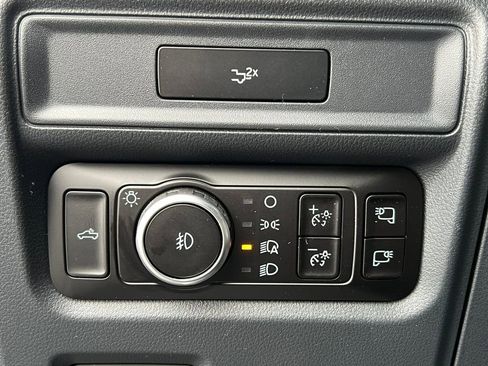 Used 2026 Ford F150 XLT w/ Equipment Group 302A MID image 19