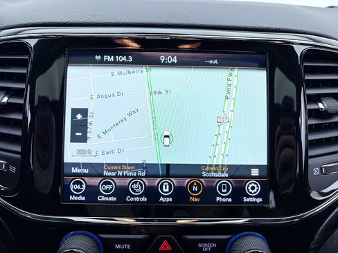 Used 2021 Jeep Grand Cherokee Laredo X image 7