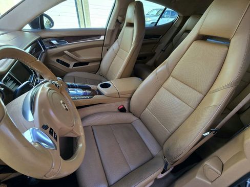 Used 2011 Porsche Panamera Turbo image 21