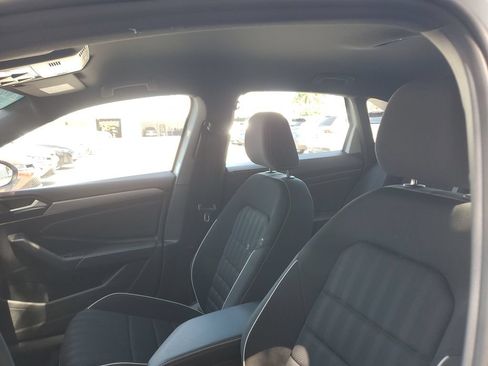 Certified 2024 Volkswagen Jetta Sport FWD image 22