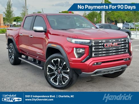 Used 2024 GMC Canyon Denali AWD/4WD image 1