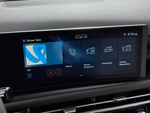 Used 2025 Hyundai Santa Cruz SEL image 17