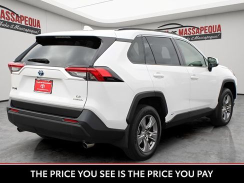 Used 2024 Toyota RAV4 LE AWD/4WD image 6