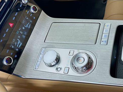 New 2026 Genesis G80 2.5T Advanced image 15