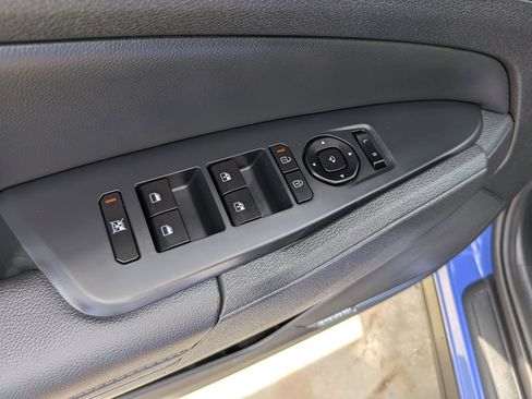 Certified 2026 Kia Sportage SX FWD image 19