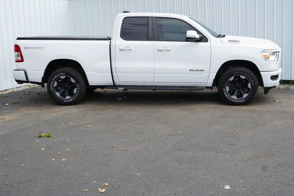 Used 2022 RAM 1500 Big Horn AWD/4WD image 2