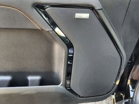 Used 2025 GMC Sierra 2500 AT4 w/ AT4 Premium Plus Package image 25