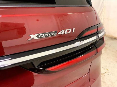 New 2026 BMW X7 xDrive40i w/ Premium Package image 15