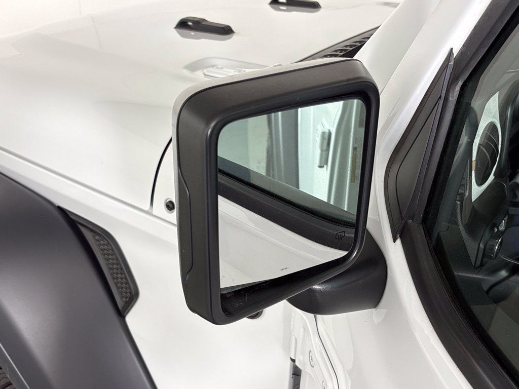 Used 2025 Jeep Wrangler Unlimited Sport AWD/4WD image 13