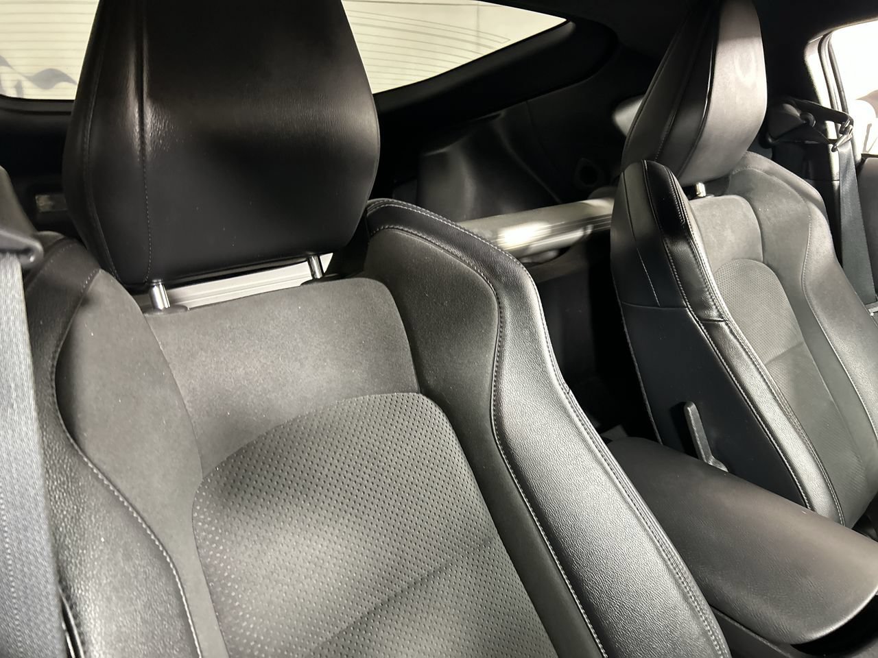 Used 2024 Nissan Z Performance w/ Floor Mat Package RWD image 25