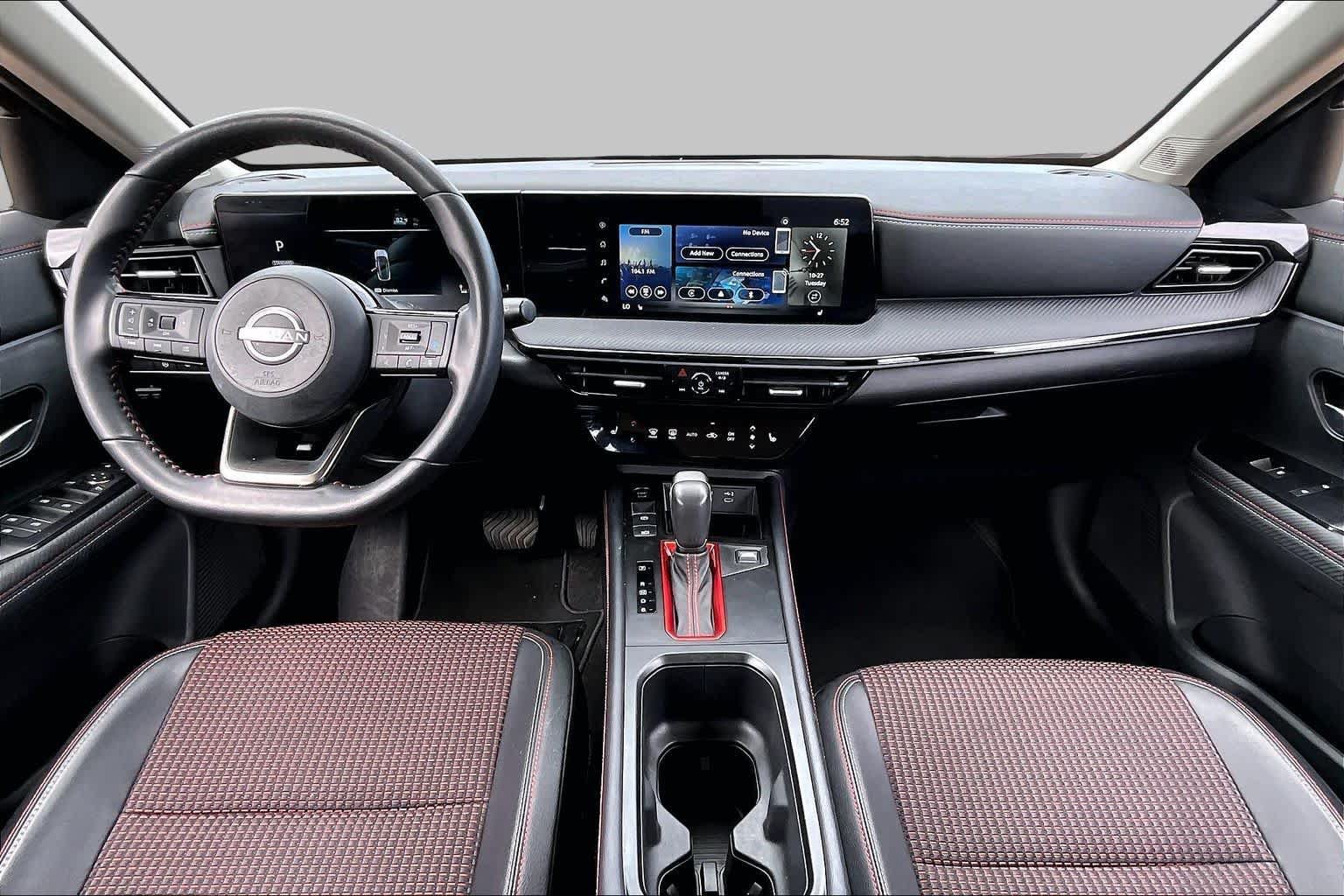 Certified 2025 Nissan Kicks SR w/ SR Premium Package FWD image 13