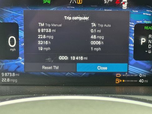 Certified 2023 Volvo XC90 T8 Ultimate w/ Lounge Package image 29